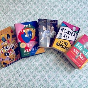 5 Book club books